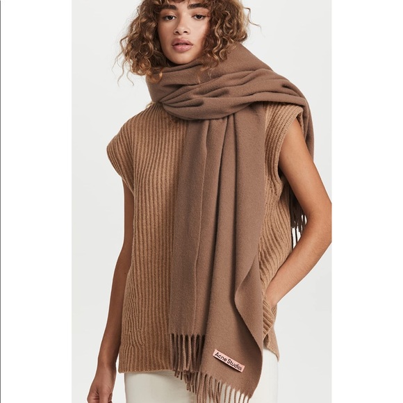 Acne Studios wool scarf - Picture 2 of 4